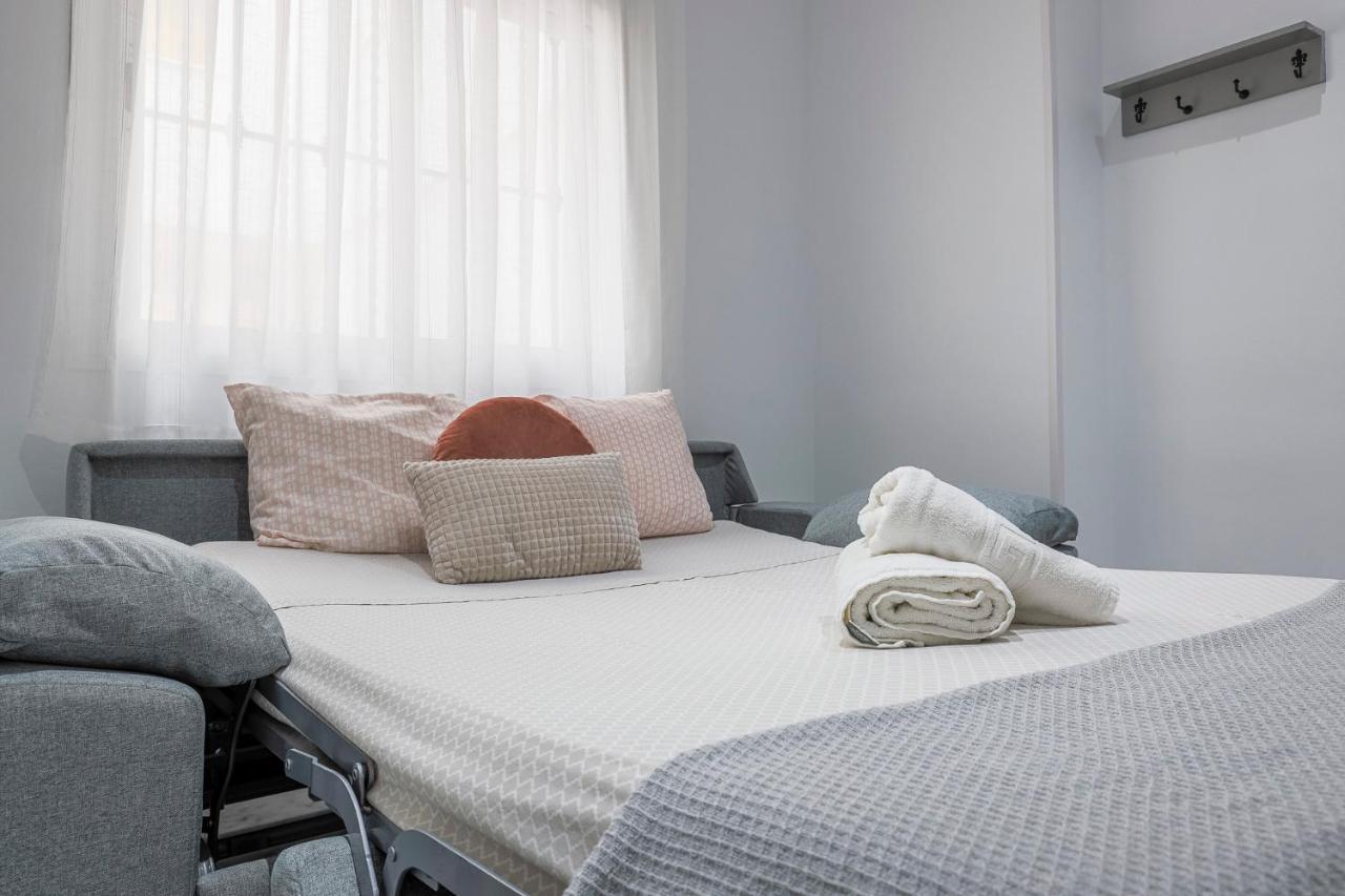 Ruisenor 10 Apartment เซบีญา ภายนอก รูปภาพ
