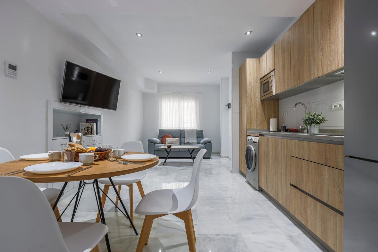 Ruisenor 10 Apartment เซบีญา ภายนอก รูปภาพ