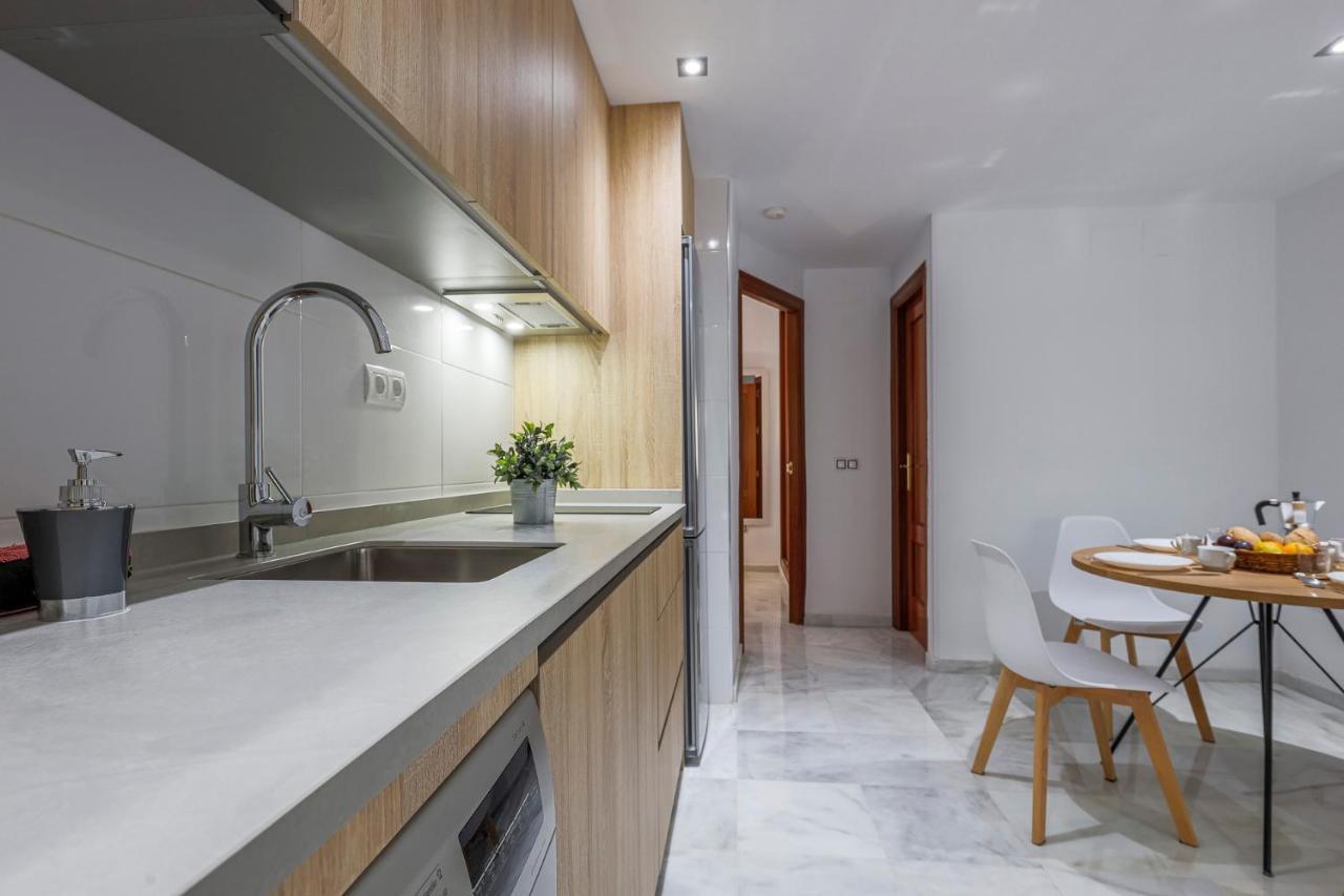 Ruisenor 10 Apartment เซบีญา ภายนอก รูปภาพ