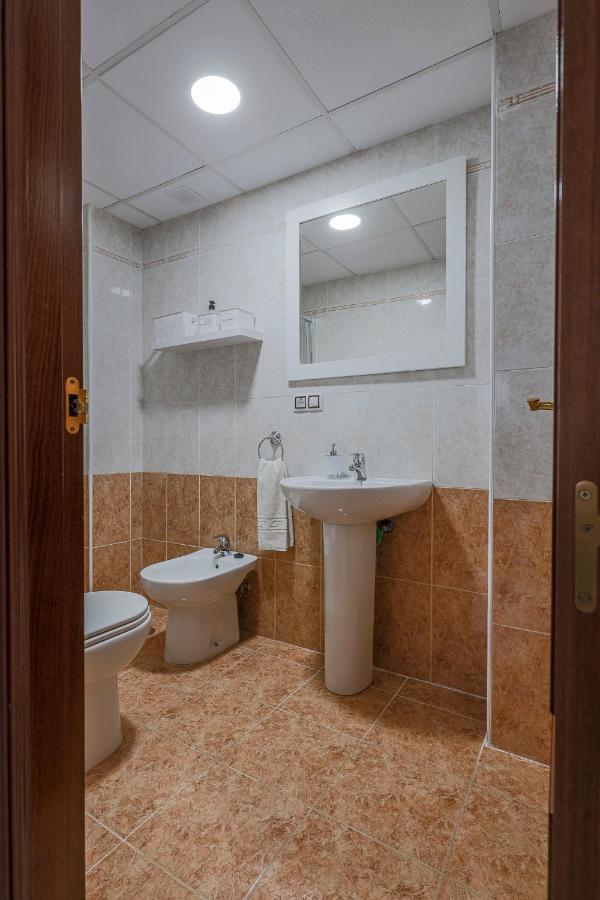 Ruisenor 10 Apartment เซบีญา ภายนอก รูปภาพ