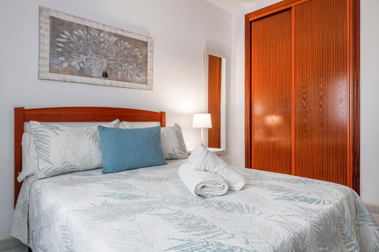 Ruisenor 10 Apartment เซบีญา ภายนอก รูปภาพ