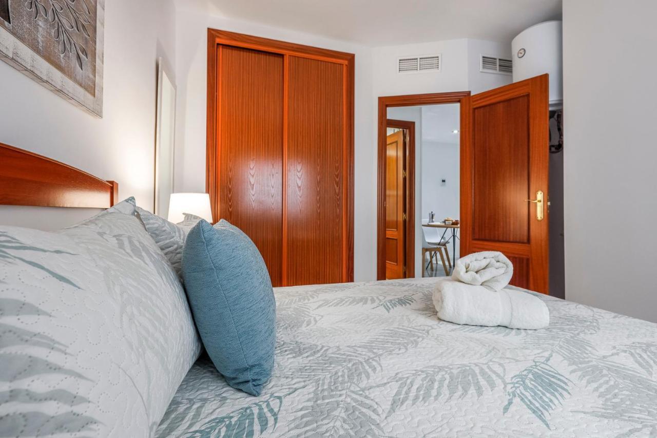 Ruisenor 10 Apartment เซบีญา ภายนอก รูปภาพ